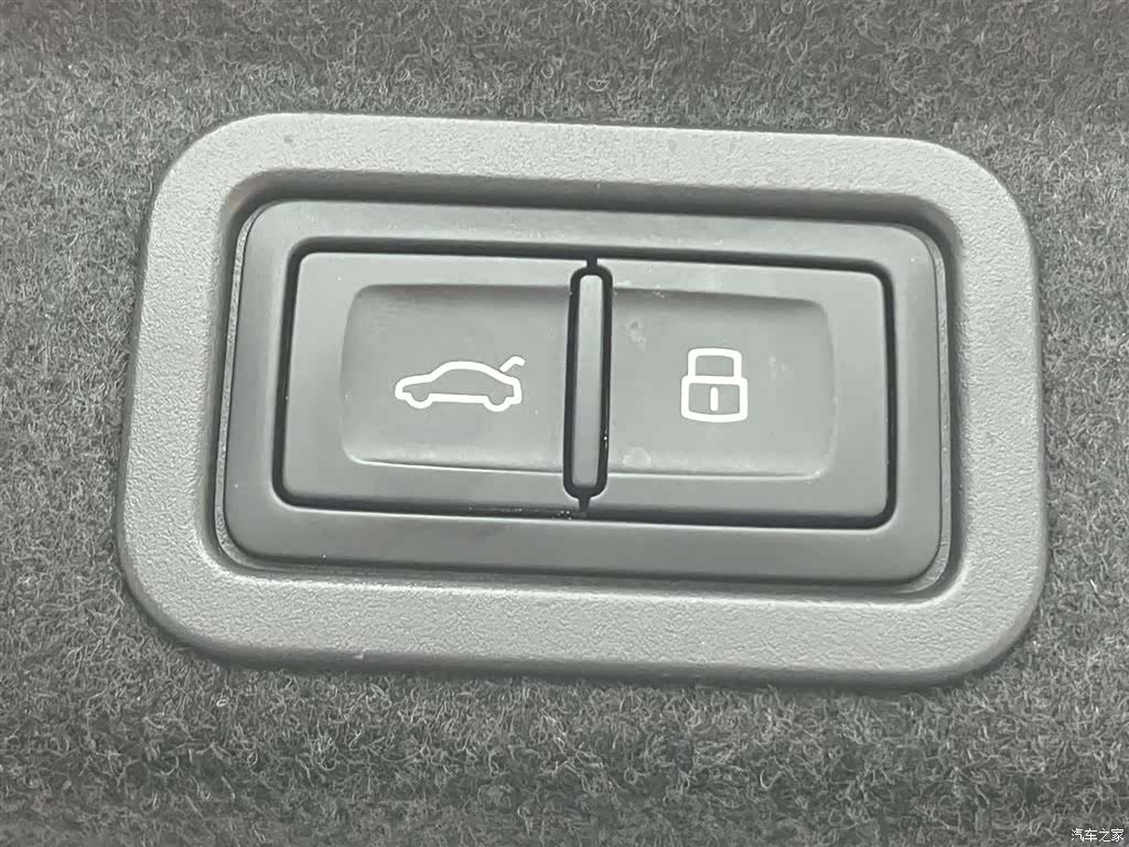 Audi A6L, 2025 11