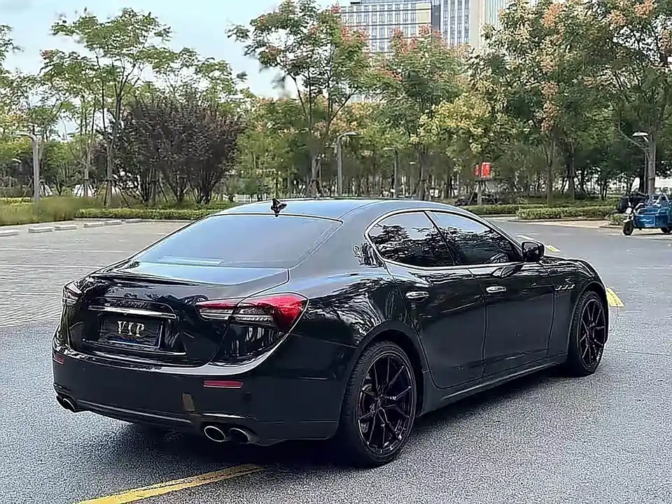 Maserati Ghibli