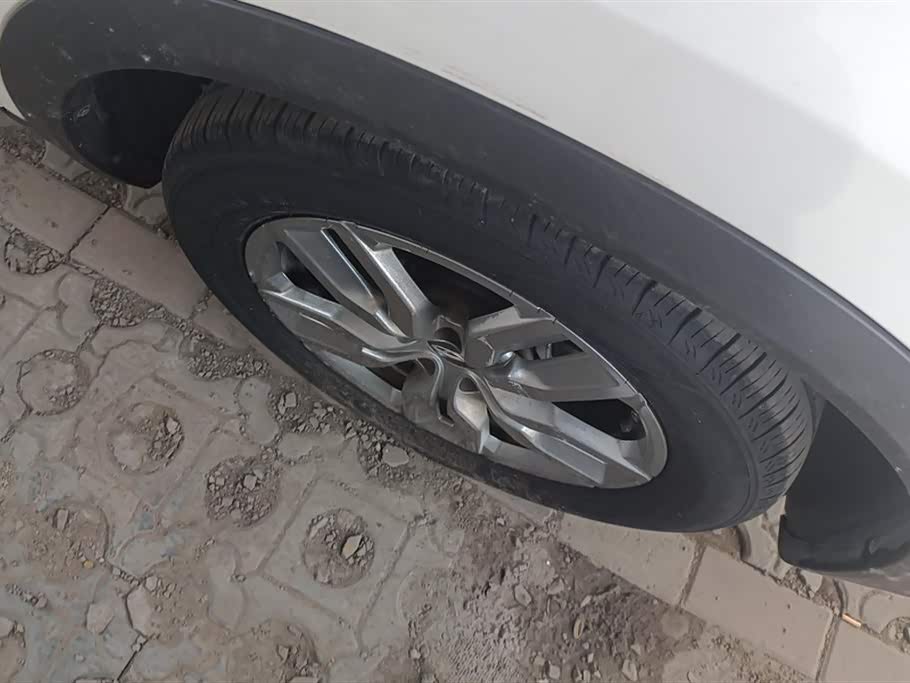 Chery Tiggo 5x Chery Tiggo 5x