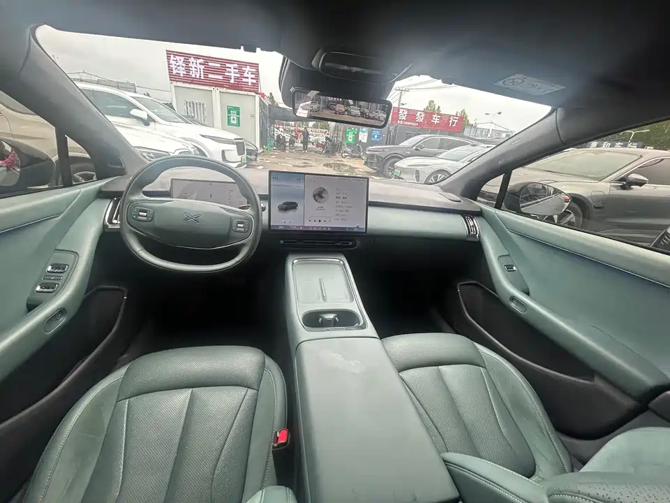 XPENG P7+