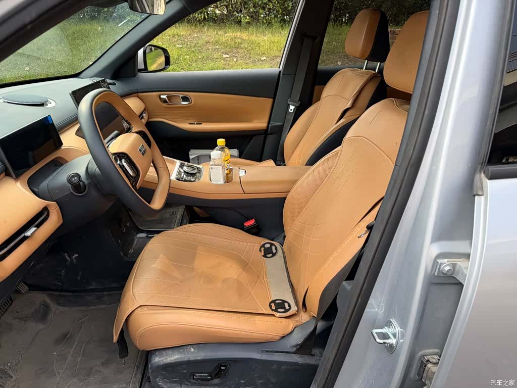 Geely 7, 2025 8