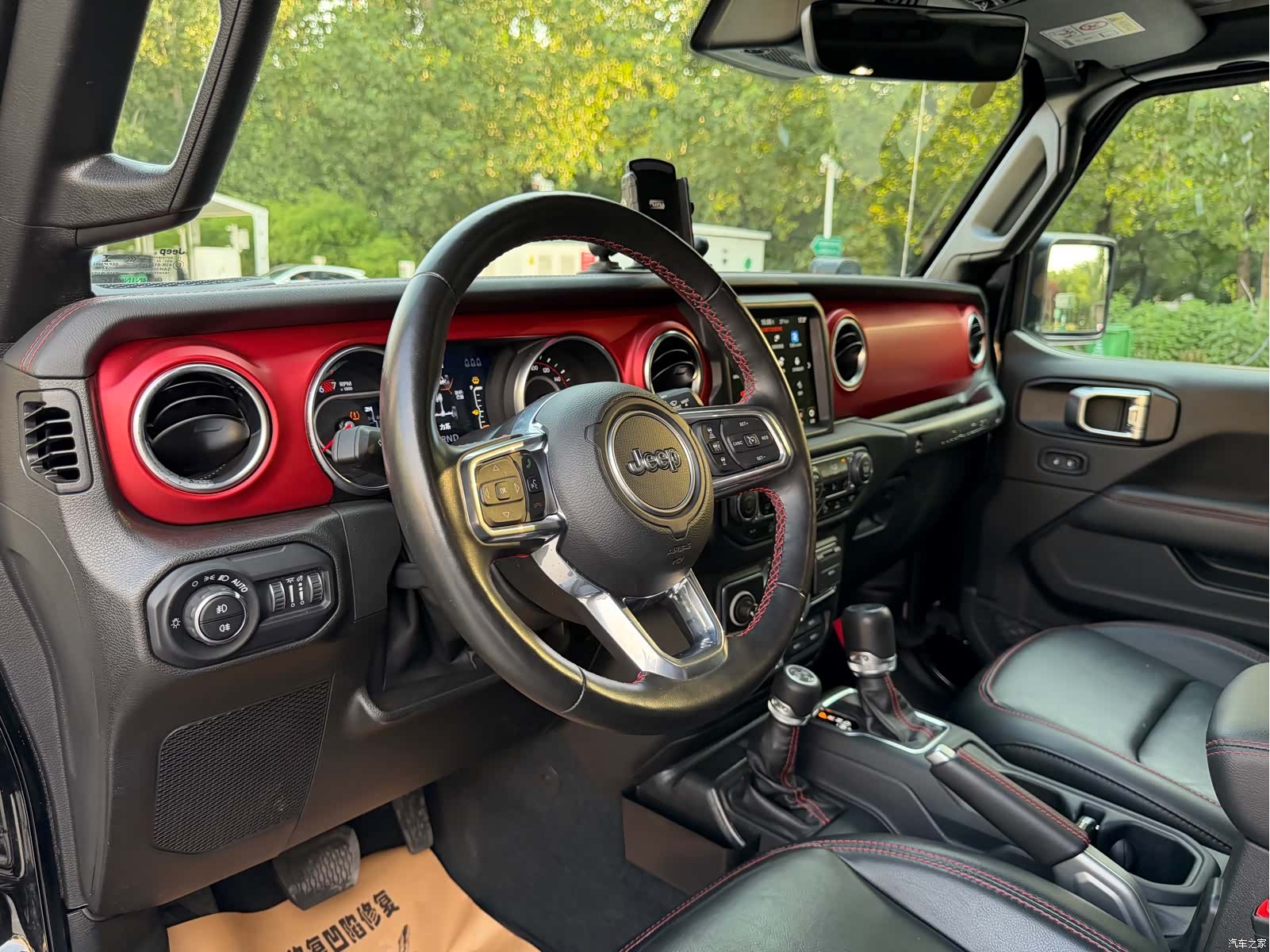 Jeep Wrangler, 2026 25
