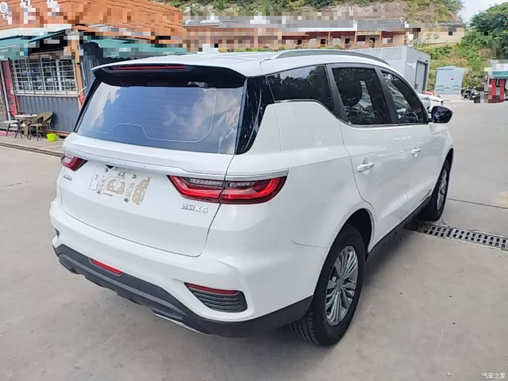 Geely X6, 2021 7