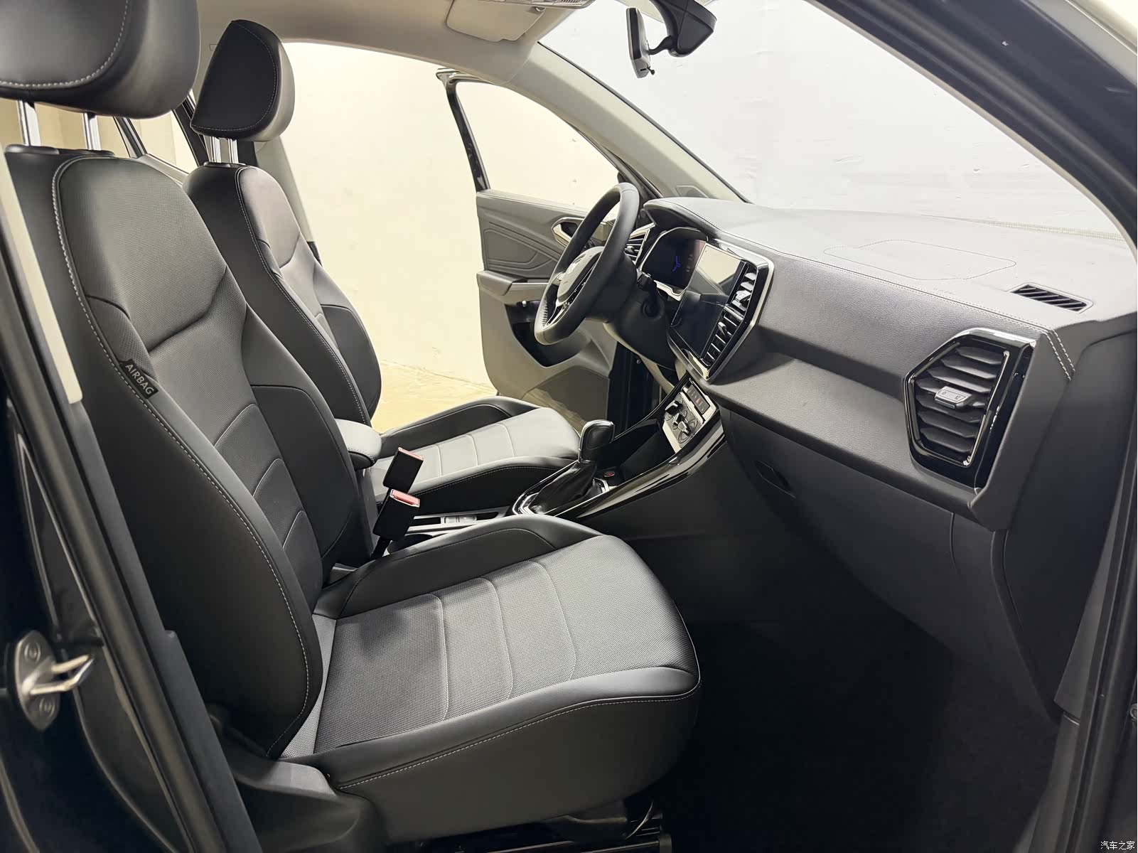 Volkswagen VS7, 2022 8