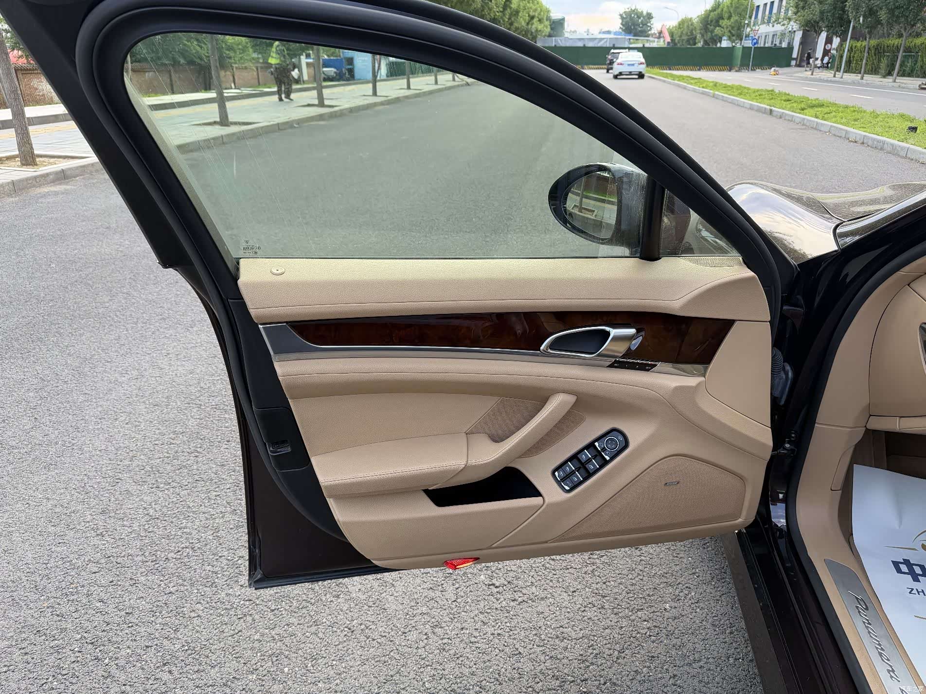 Porsche Panamera, 2012 4