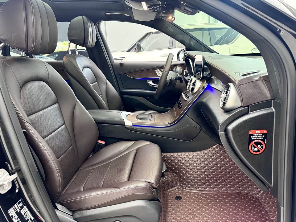 Mercedes-Benz GLC Mercedes-Benz GLC