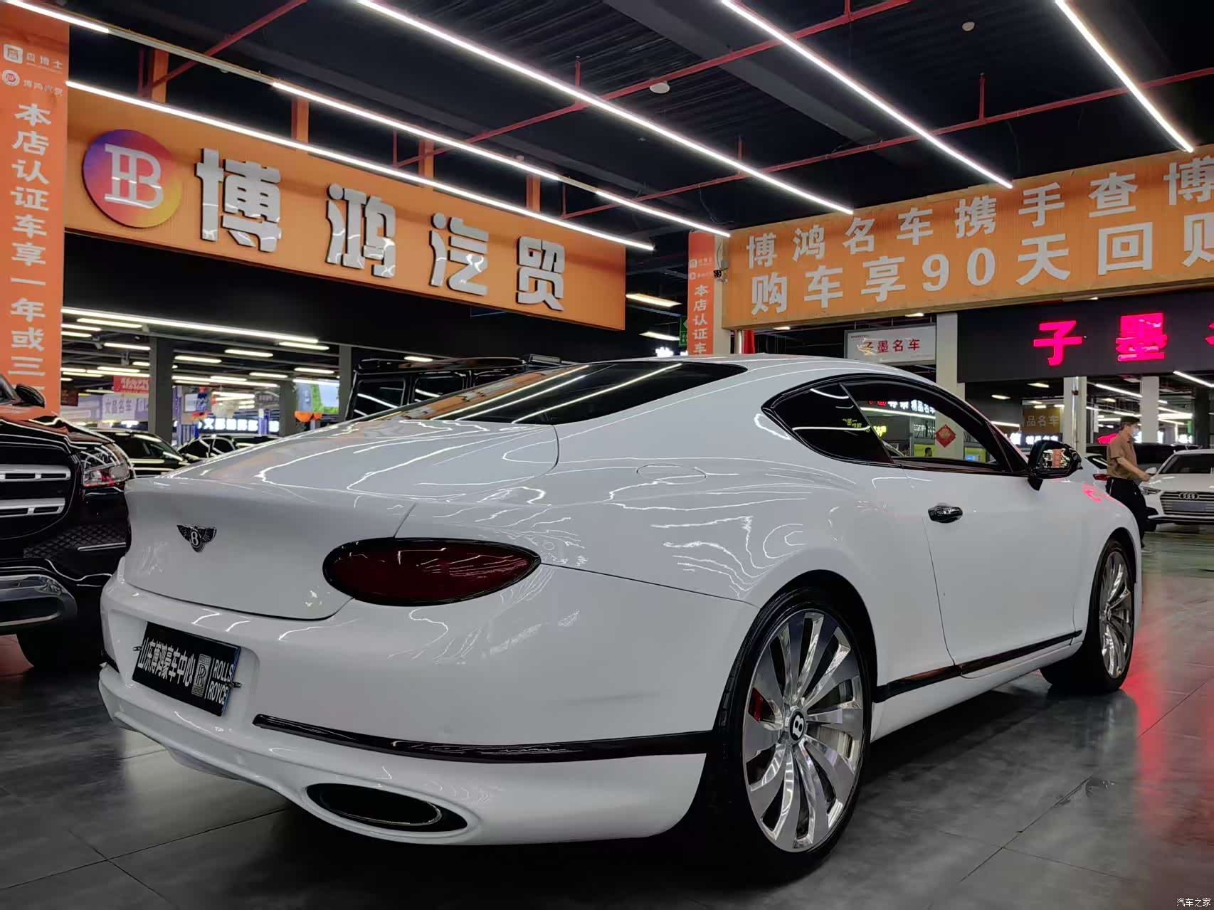 Bentley Continental GT, 2012 15
