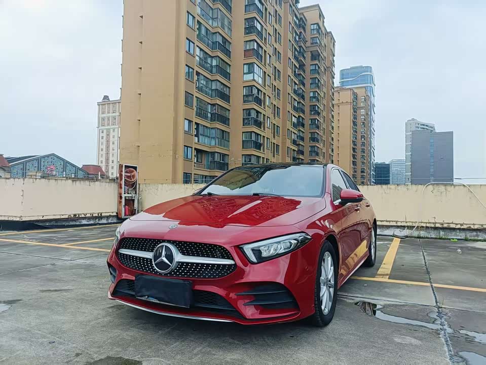Mercedes-Benz Class A Mercedes-Benz Class A