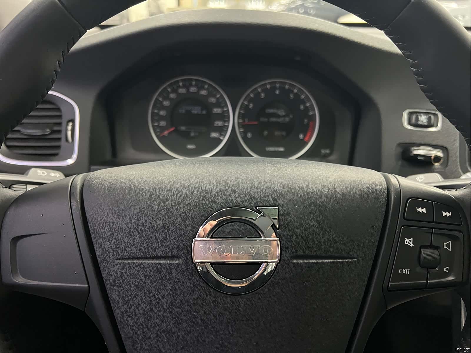 Volvo S60, 2013 12