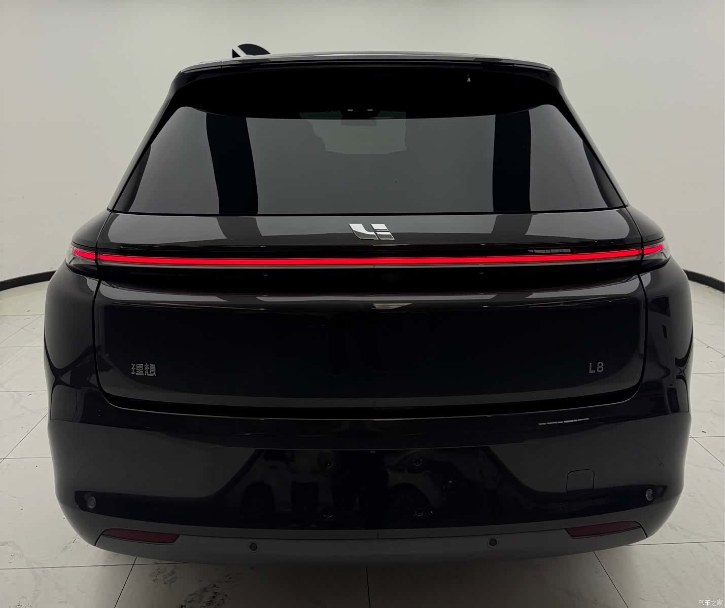 Li Auto L8, 2023 4