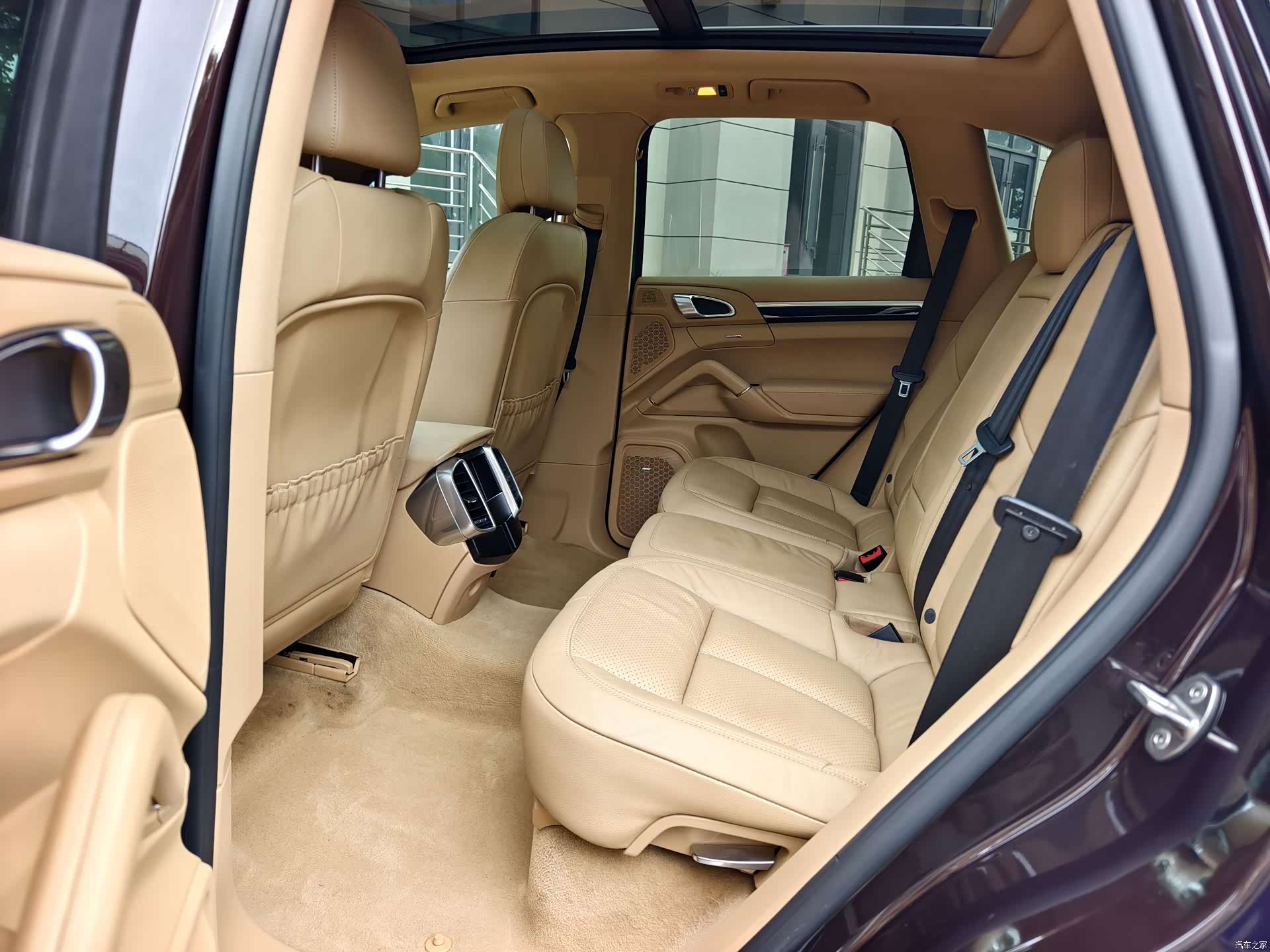 Porsche Cayenne, 2015 9