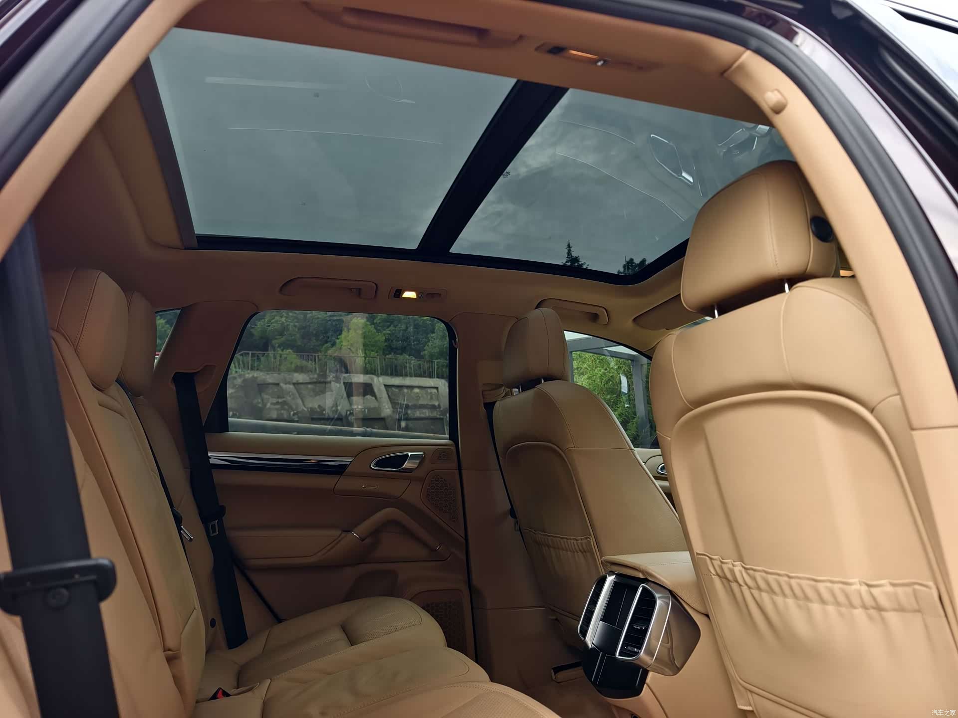 Porsche Cayenne, 2015 10