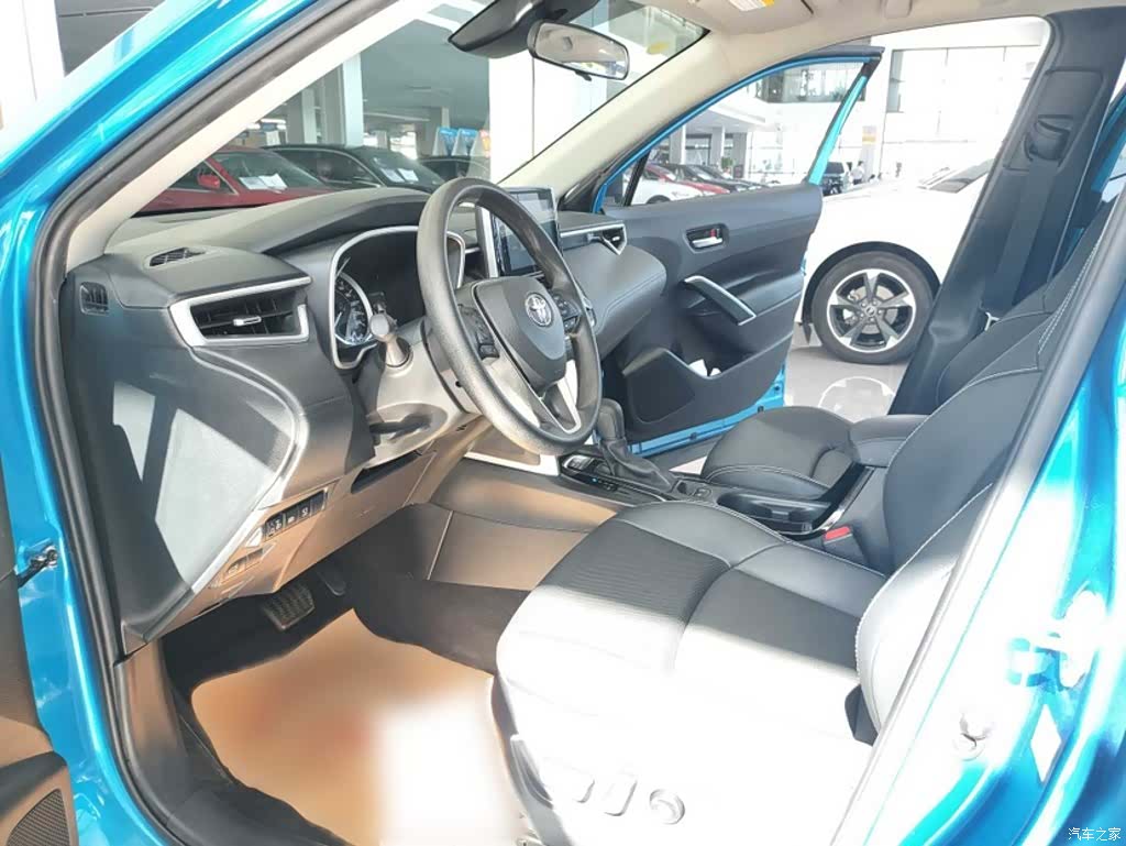 Toyota Frontlander, 2022 12