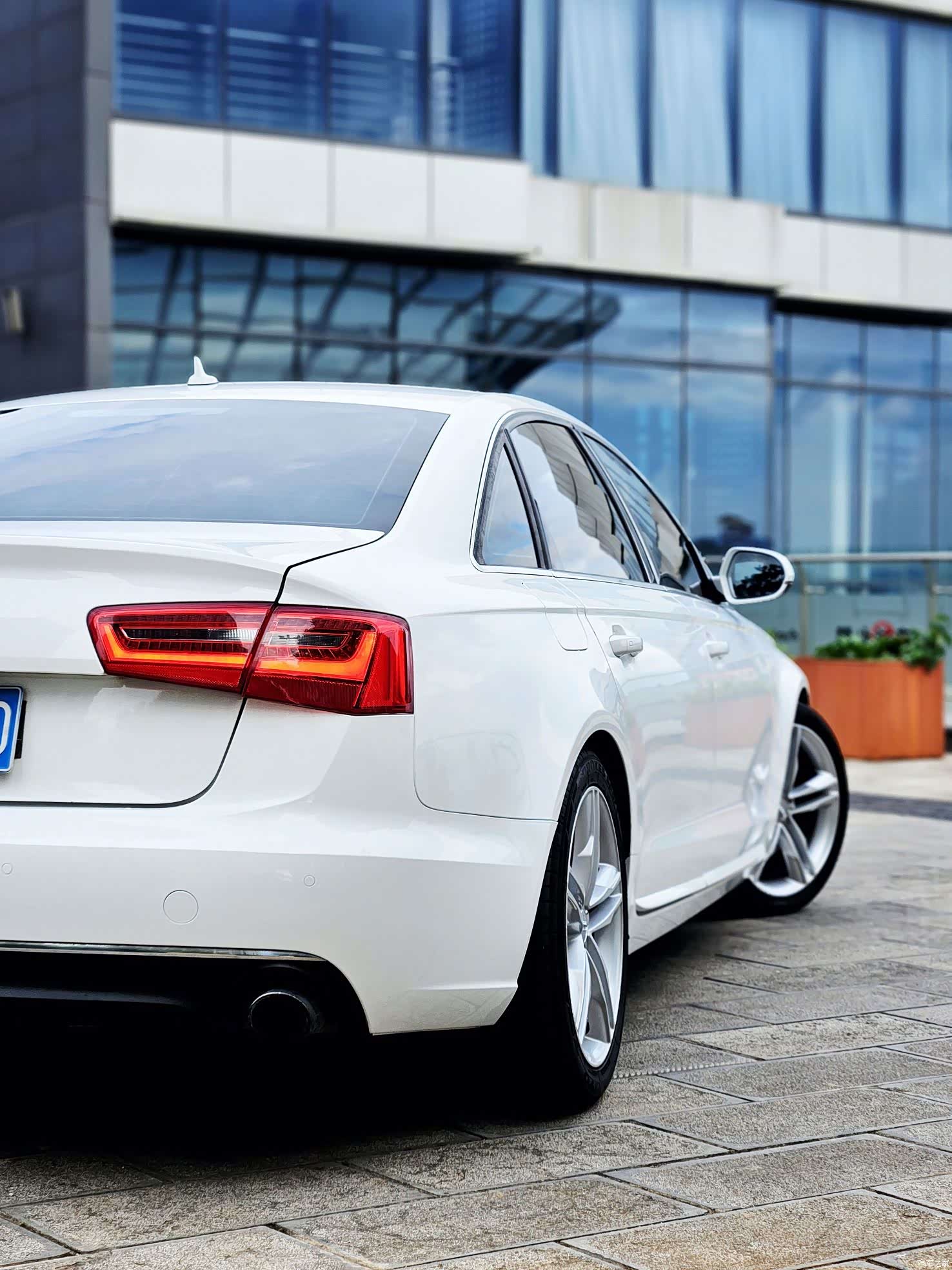 Audi A6L, 2013 25