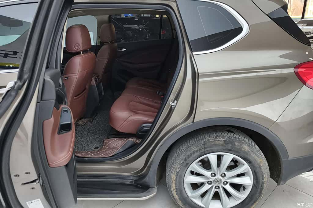 Buick Envision Plus, 2017 11