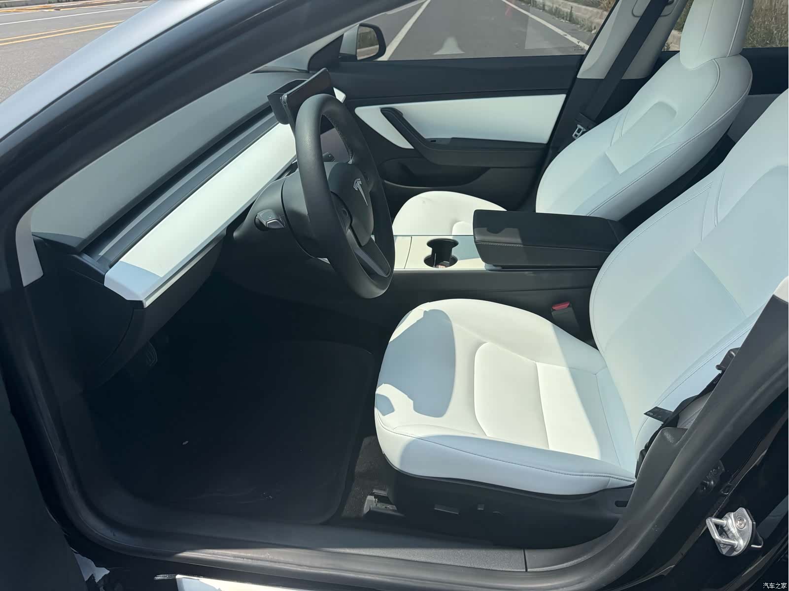 Tesla Model 3, 2020 8