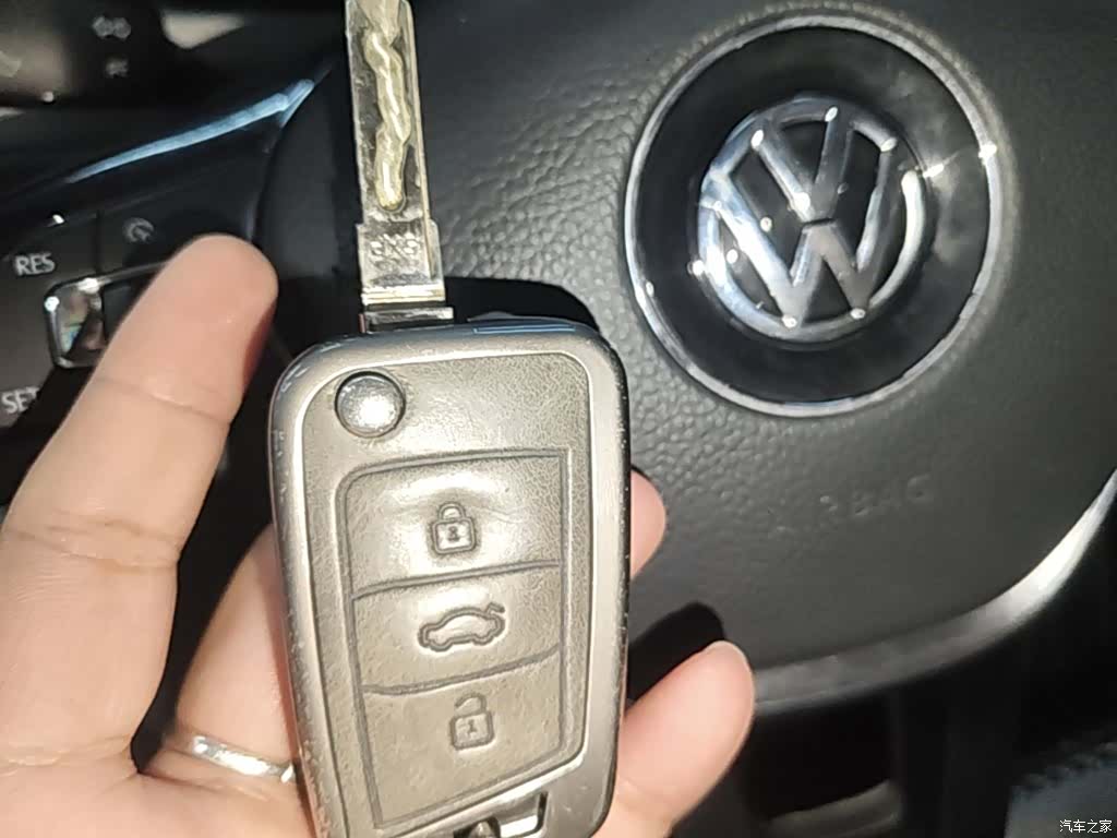 Volkswagen L, 2018 9