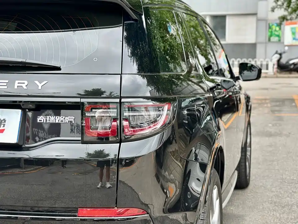 Land Rover Discover sports