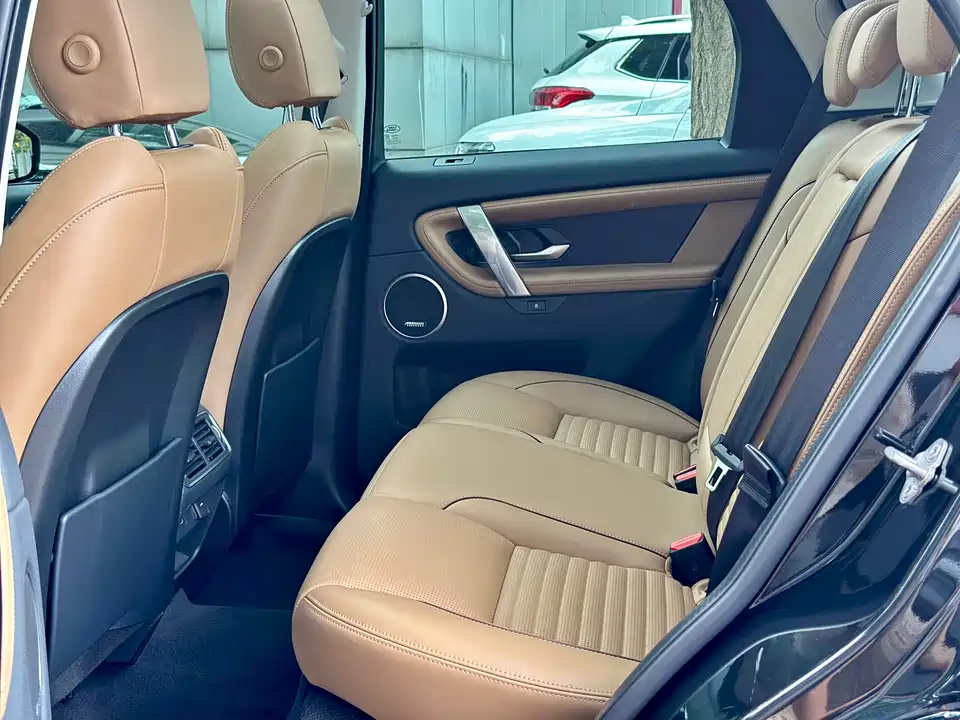 Land Rover Discover sports