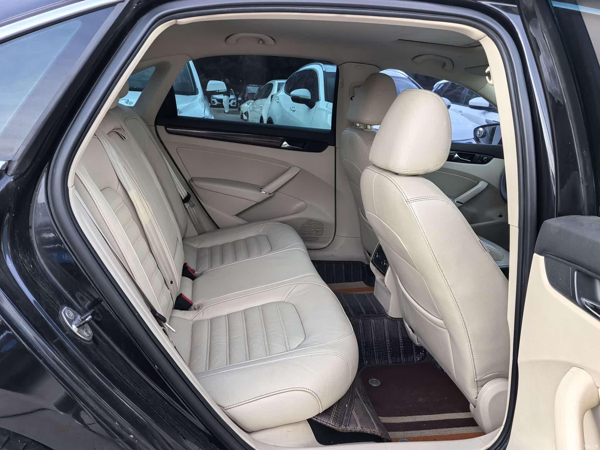 Volkswagen Passat, 2014 9