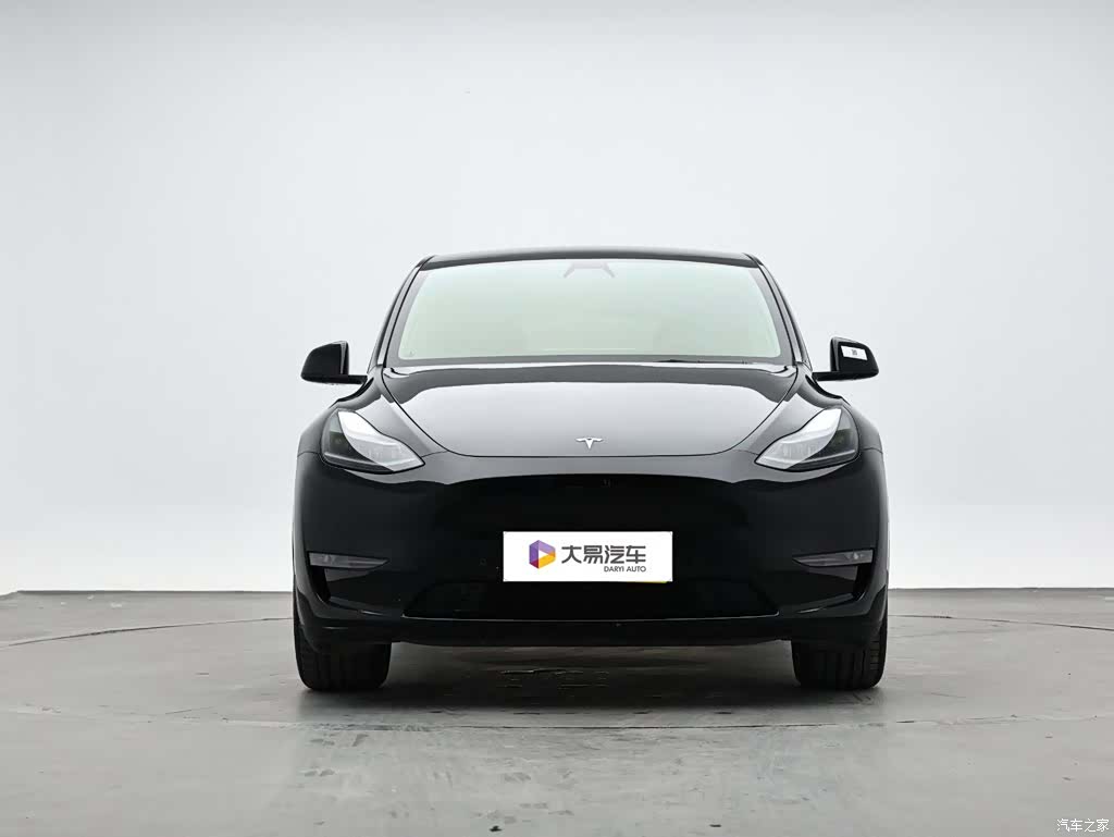 Tesla Model Y, 2021 2