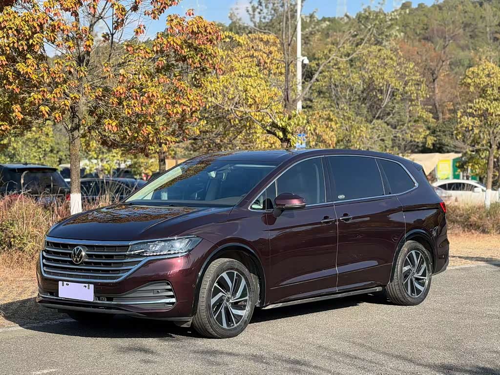Volkswagen Viloran 2022 380TSI Luxury