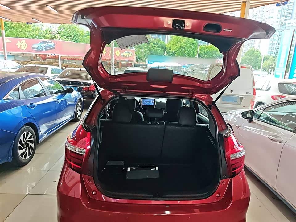 Toyota YARiS L Zhixuan