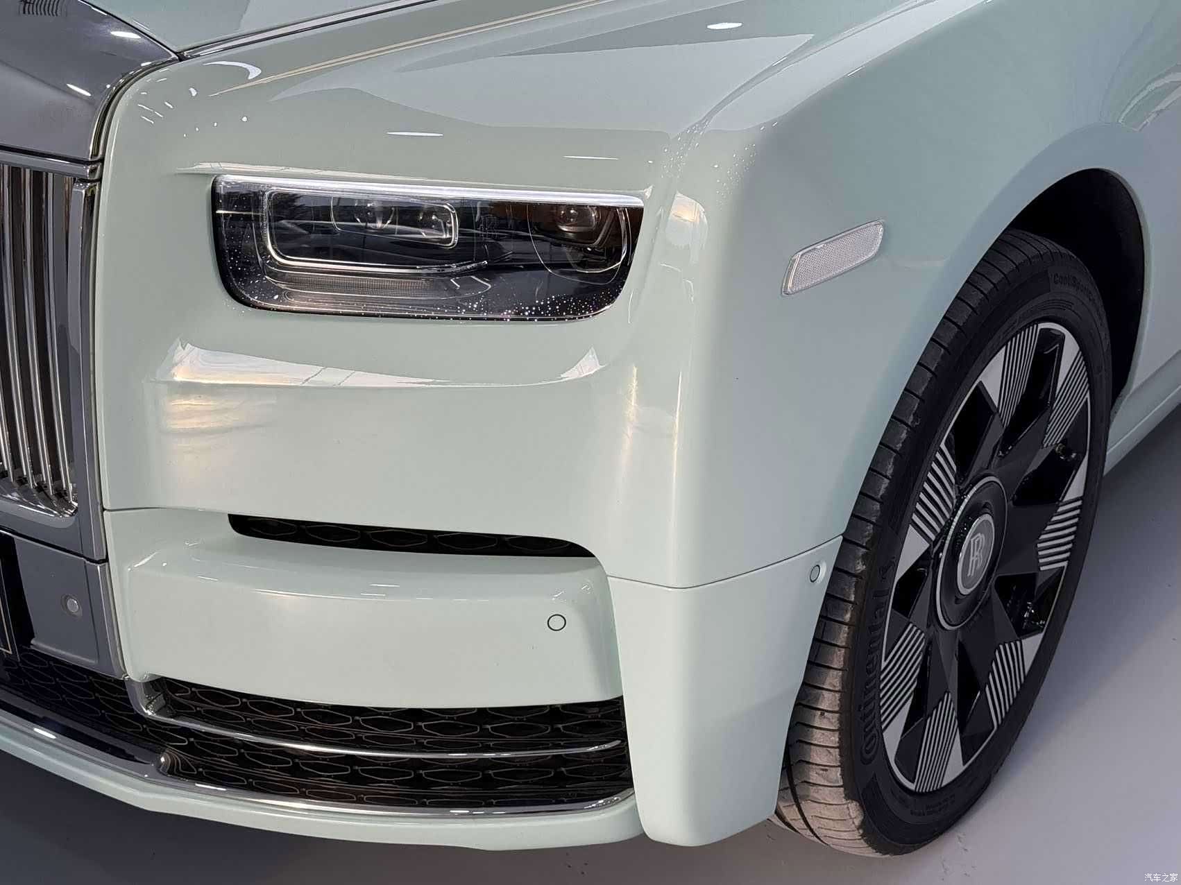Rolls-Royce Phantom, 2024 10
