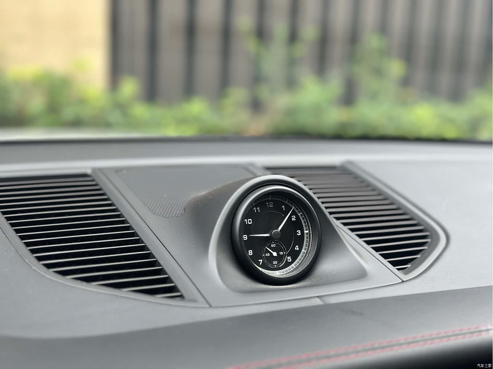 Porsche Macan, 2022 8