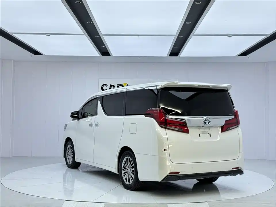 Toyota Elfa Toyota Elfa