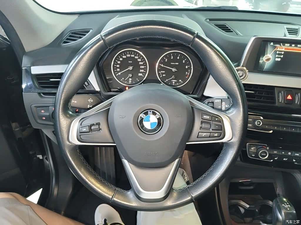 BMW X1, 2017 11