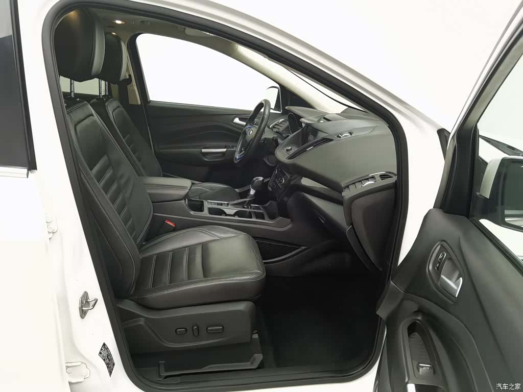 Ford Kuga, 2017 23