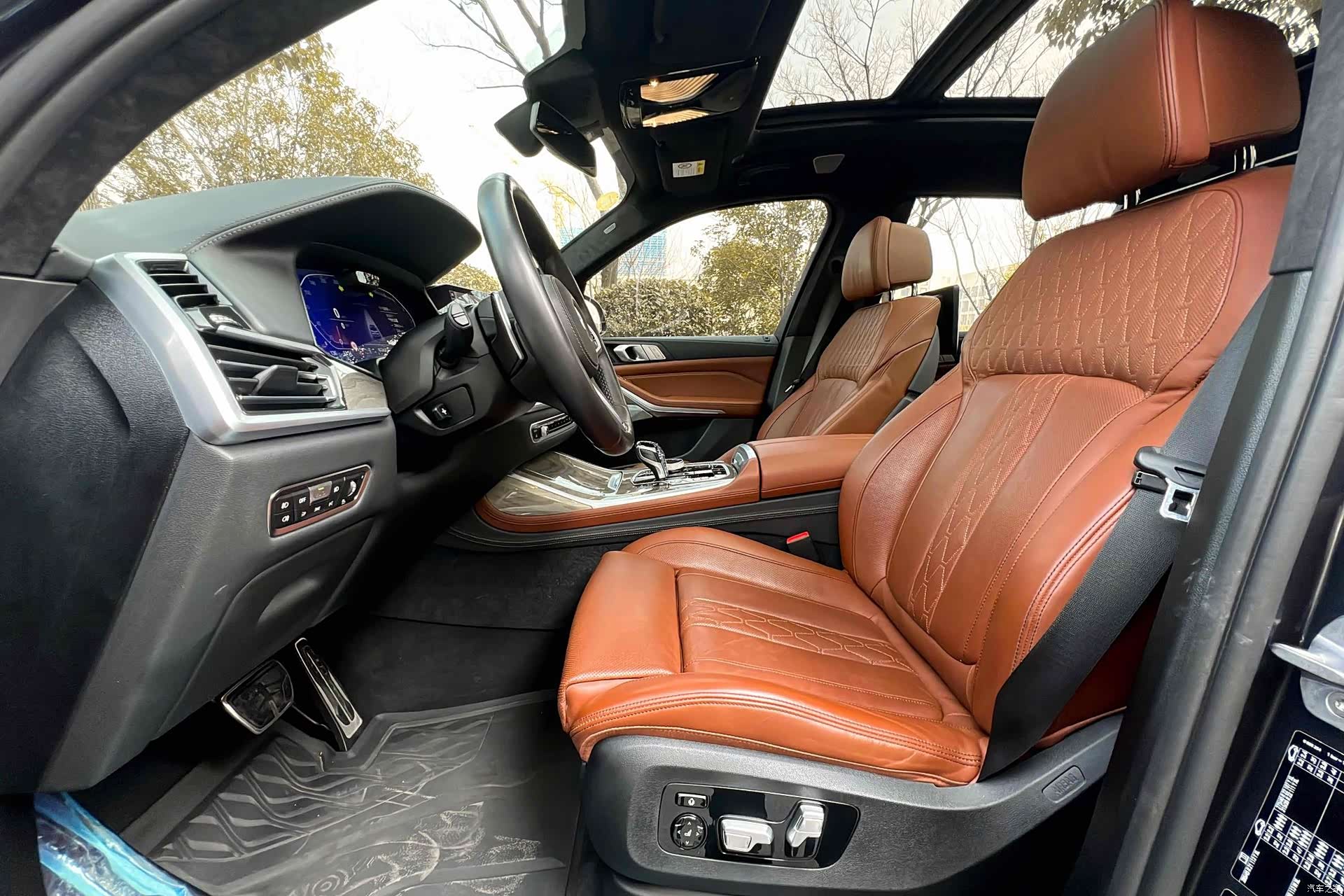 BMW X7, 2020 все фото
