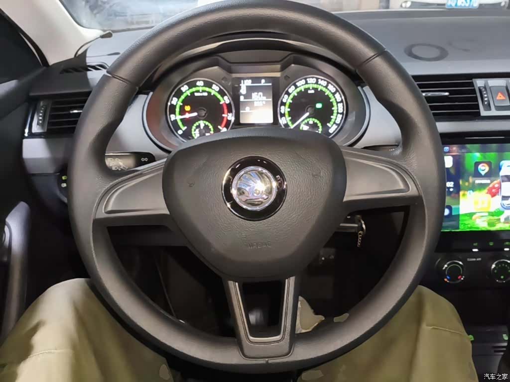 Skoda Octavia, 2018 11