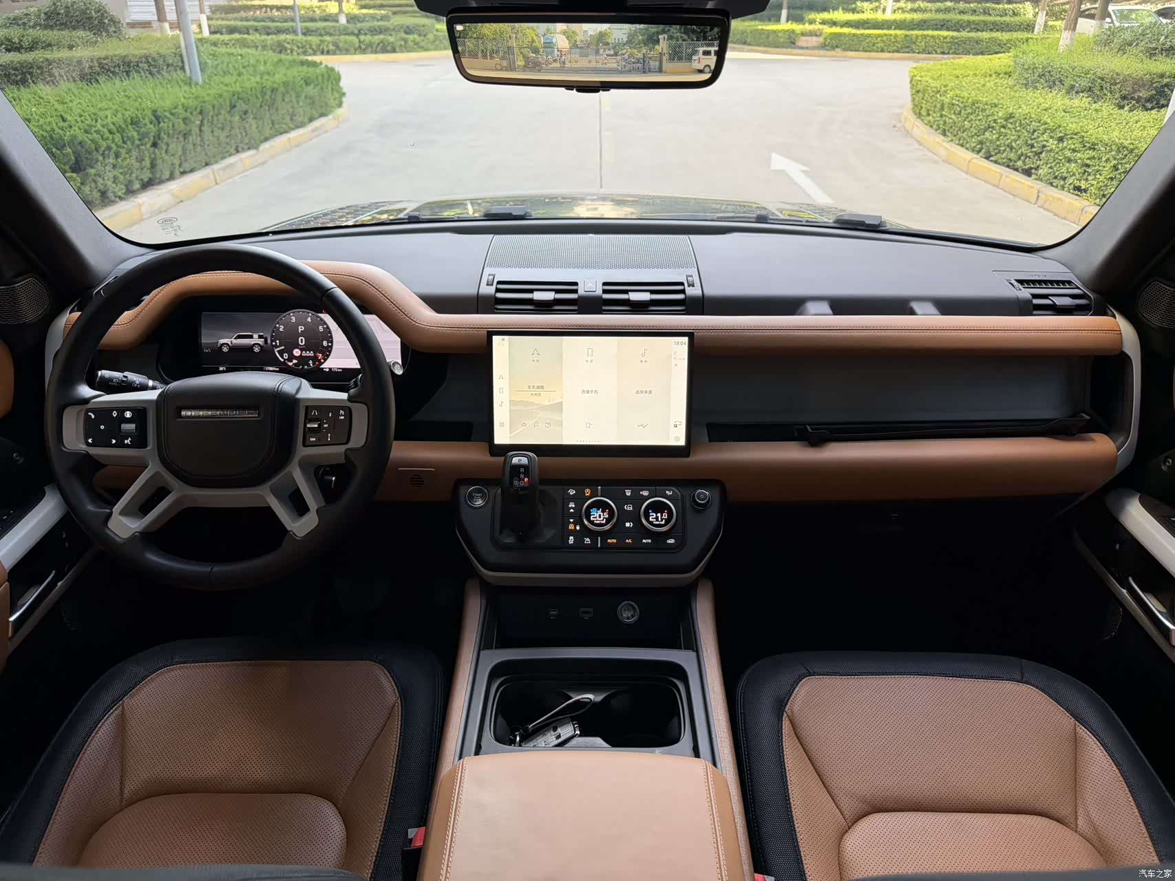 Land Rover Defender, 2024 10