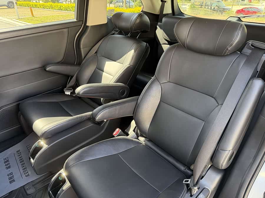 Honda Elysion 2020, фото 23