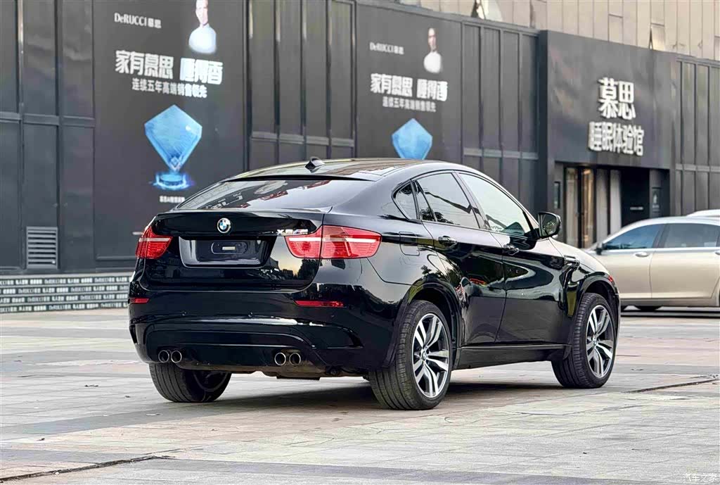 BMW X6, 2011 3