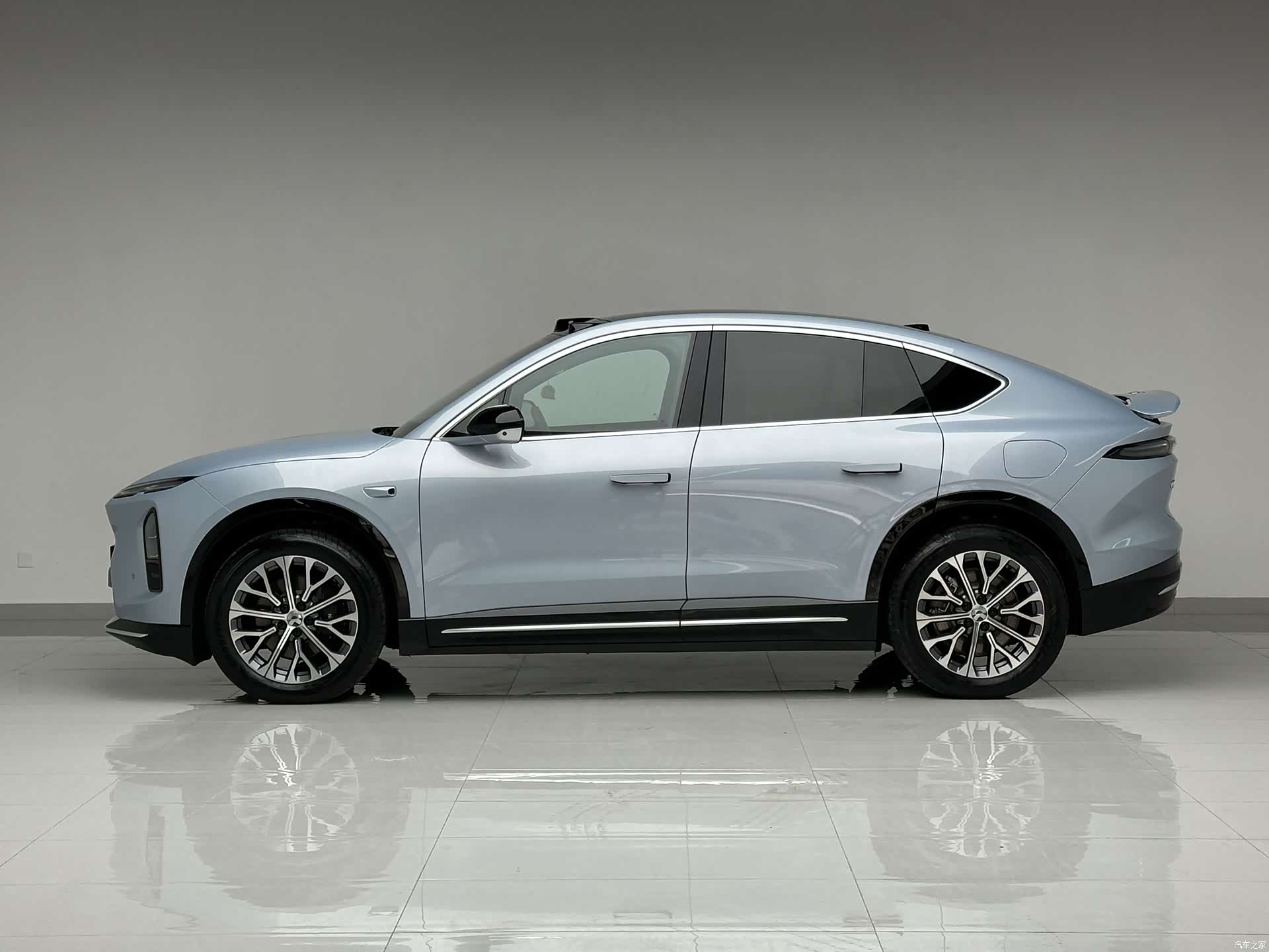NIO EC6, 2025 4