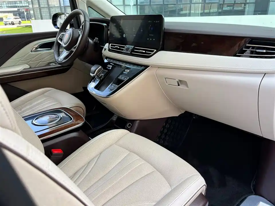 Hongqi HQ9 Hongqi HQ9