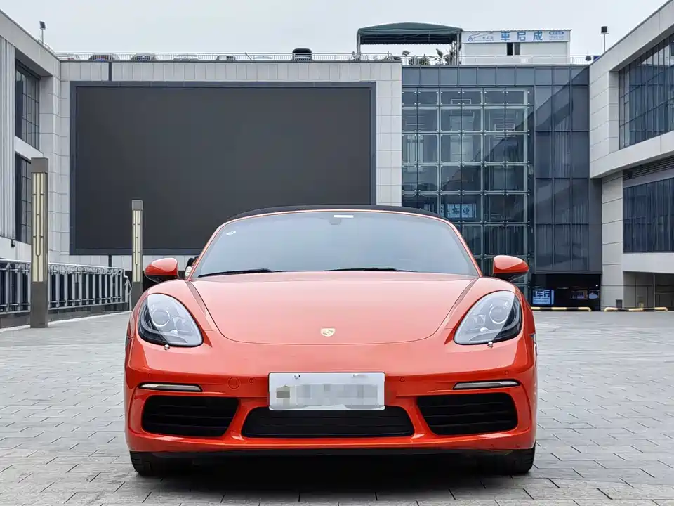 Porsche 718