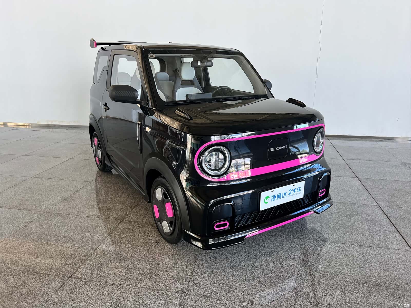 Geely Panda, 2025 4