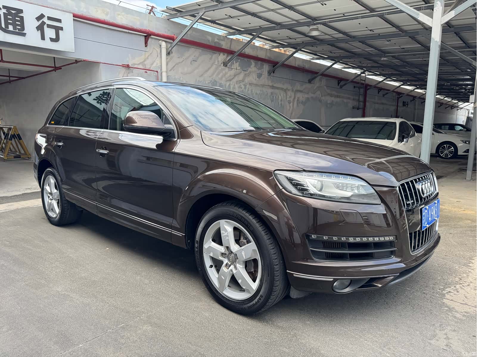 Audi Q7, 2012 3