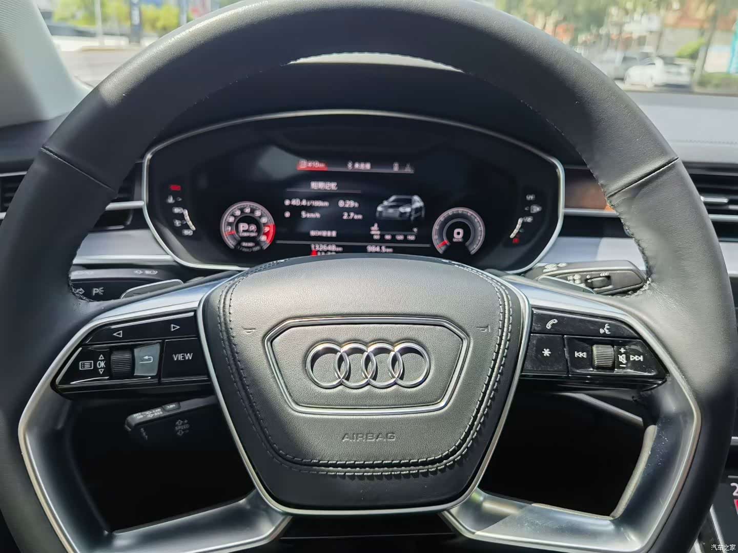 Audi A8L, 2021 6