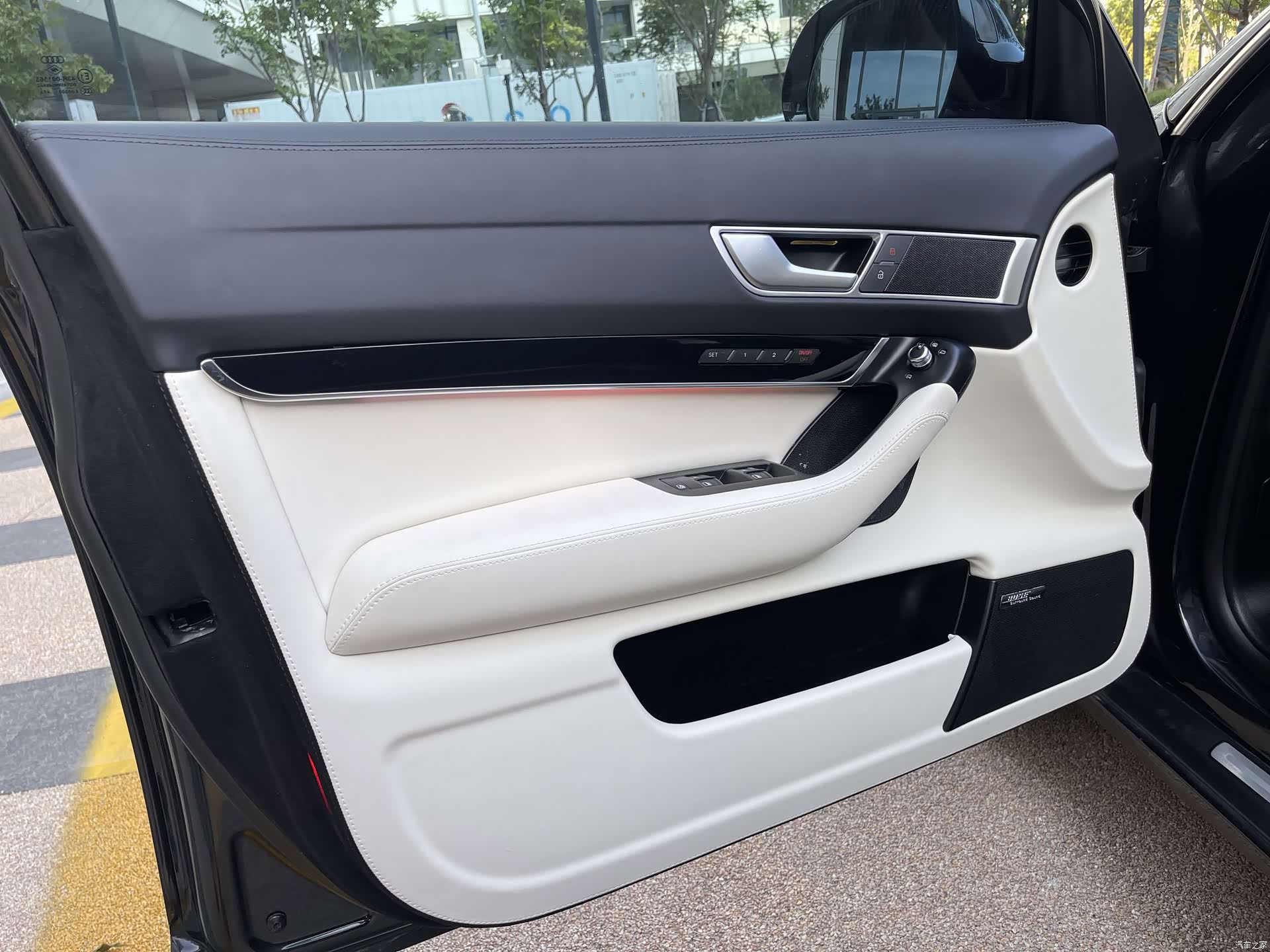 Audi A6L, 2010 15