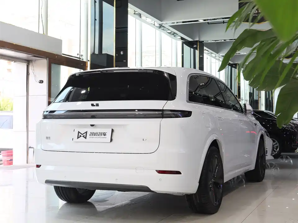 Li Auto Ideal L7