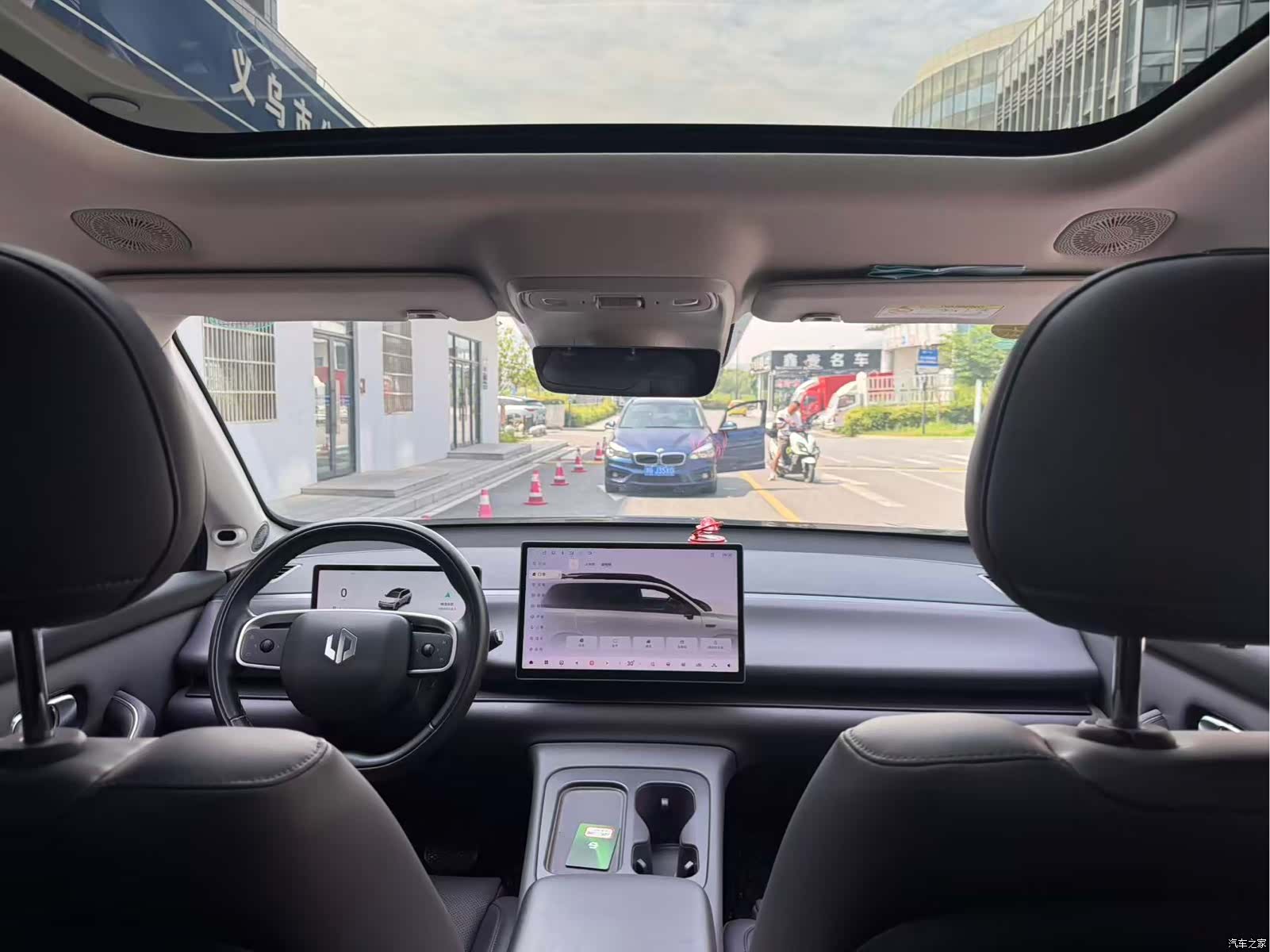 Leapmotor C16, 2024 11