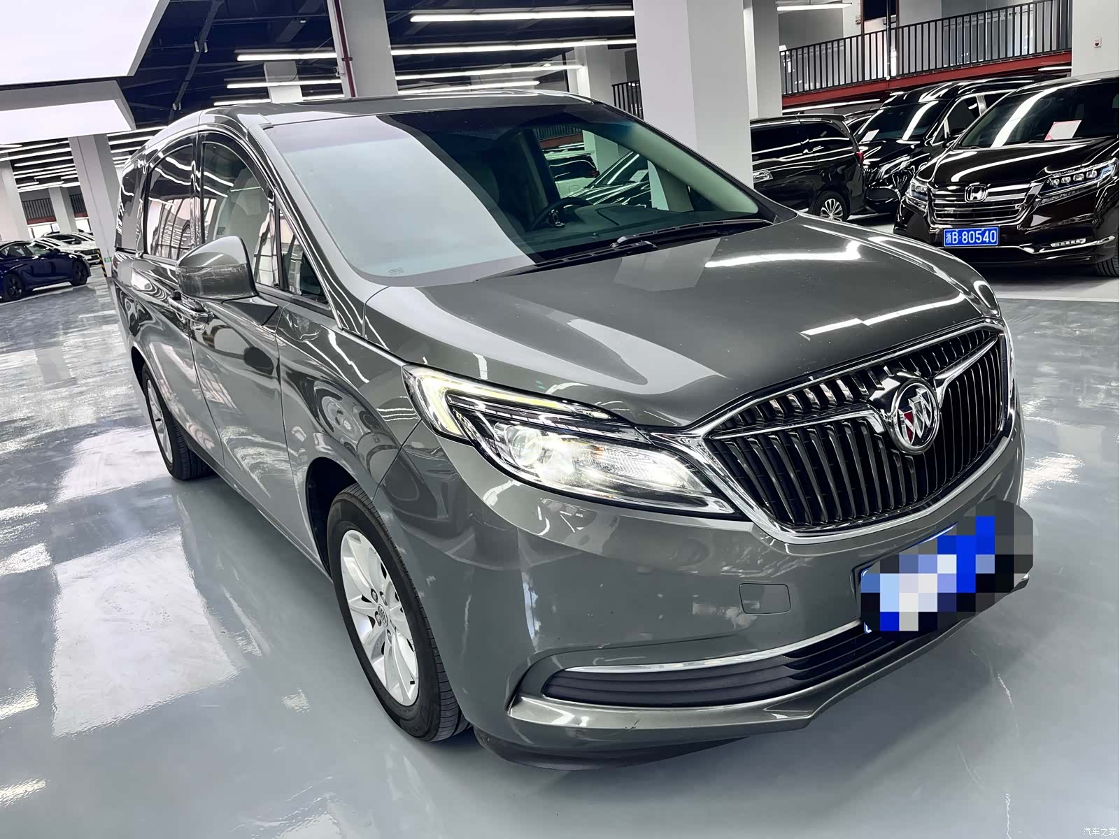 Buick GL8, 2019 3