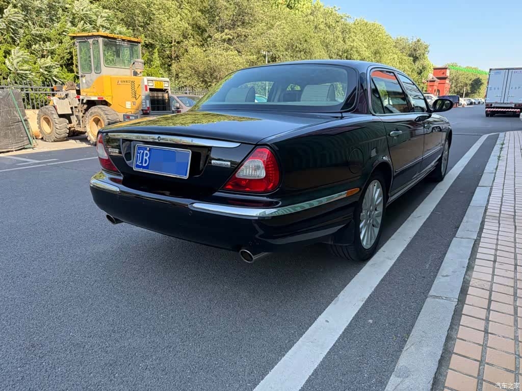 Jaguar XJ, 2005 16