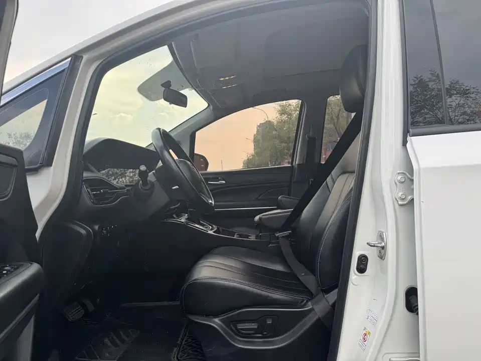 Trumpchi Trumpchi M6