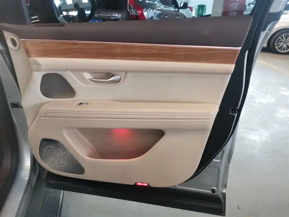 HarmonyOS Ask the world M7